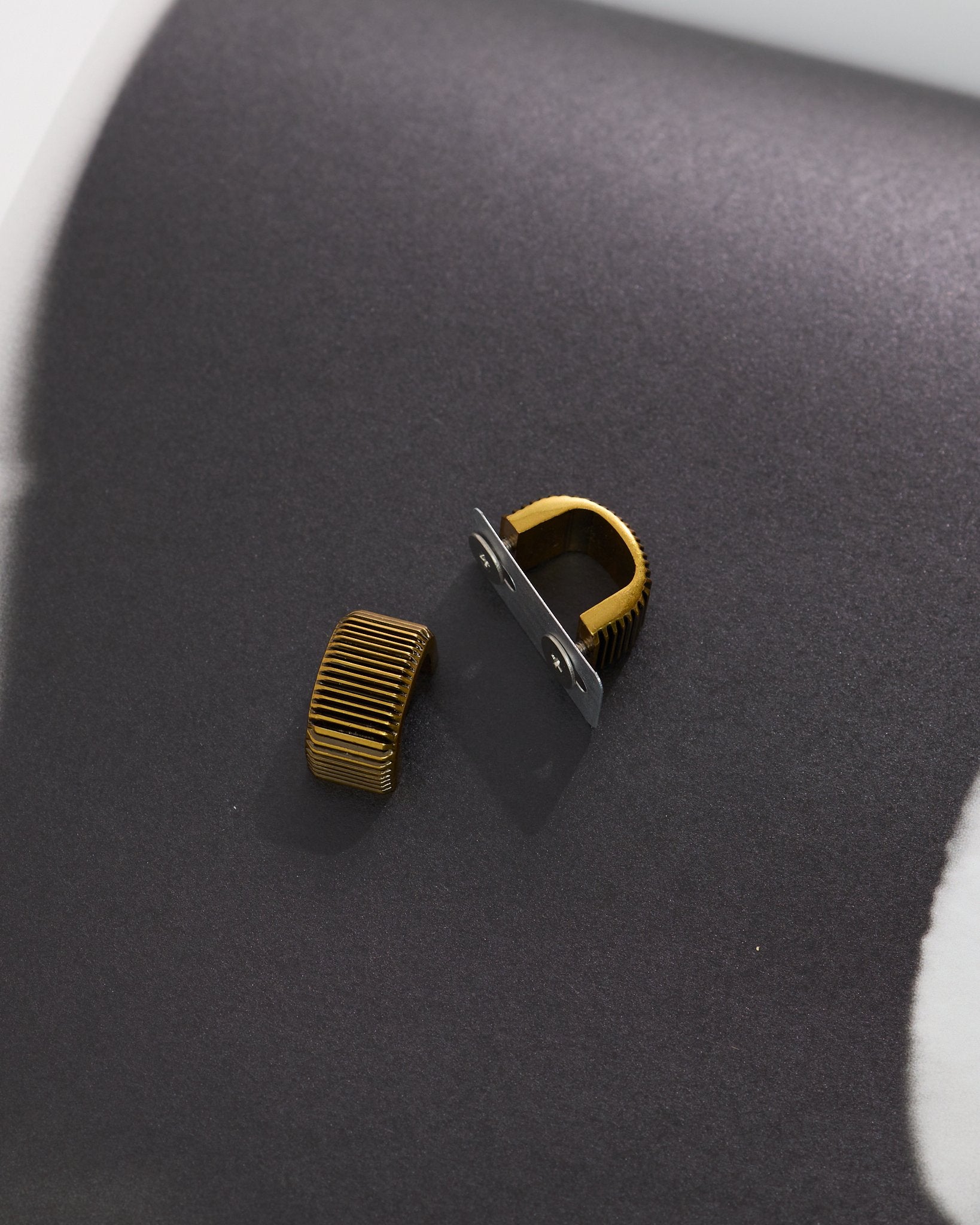 ネジ式 アーチ 手カン 19mm｜バッグ・ポーチの持ち手接続用金具 JPC