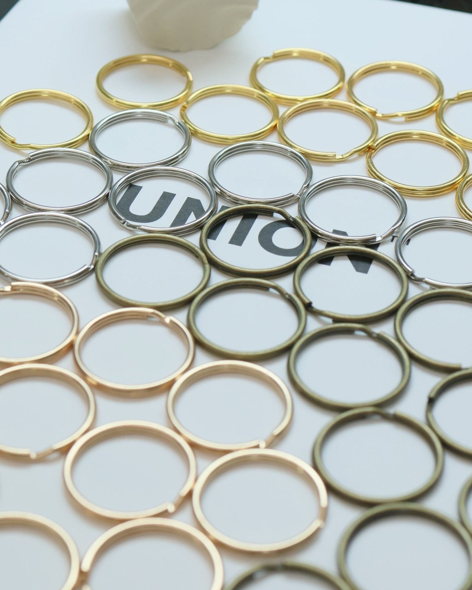 二重リング キーホルダー 直径(外径)20mm 20個入り JPC0089-1