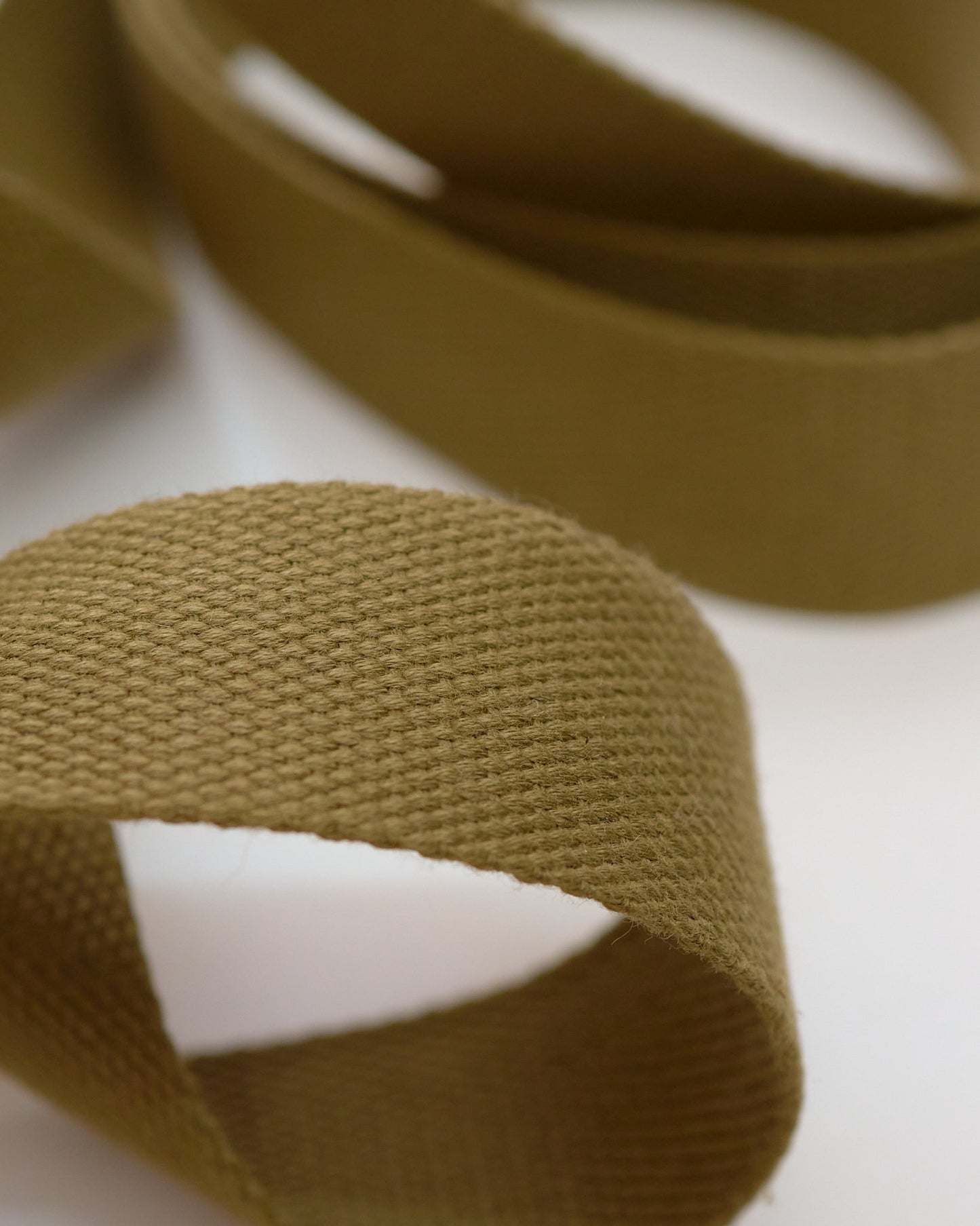 アクリルテープ 幅38mm 厚2mm 2m/巻 厚タイプ JPC0105-3 肉厚 持ち手テープ かばんテープ アクリルテープ カラーテープ ショルダー 持ち手 バンド リュック 作りに バッグ用 手芸用テープ