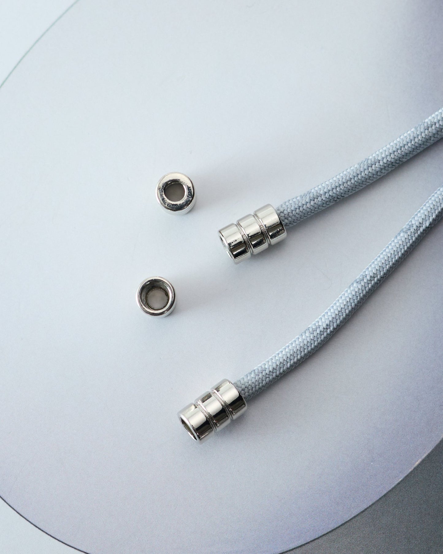 メタル ループエンド 通す穴直径約5㎜ JPC118-43 - ジャパンパーツセンター