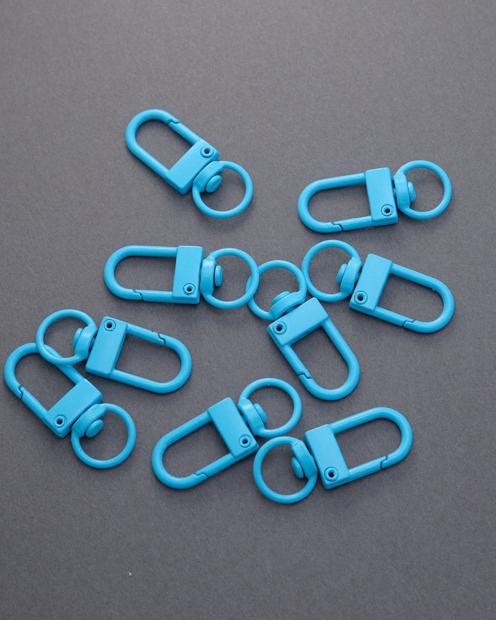 supreme キーリング スナップフック　ブラスカラー Supreme - Snap Hook Keychain - UG.SHAFT