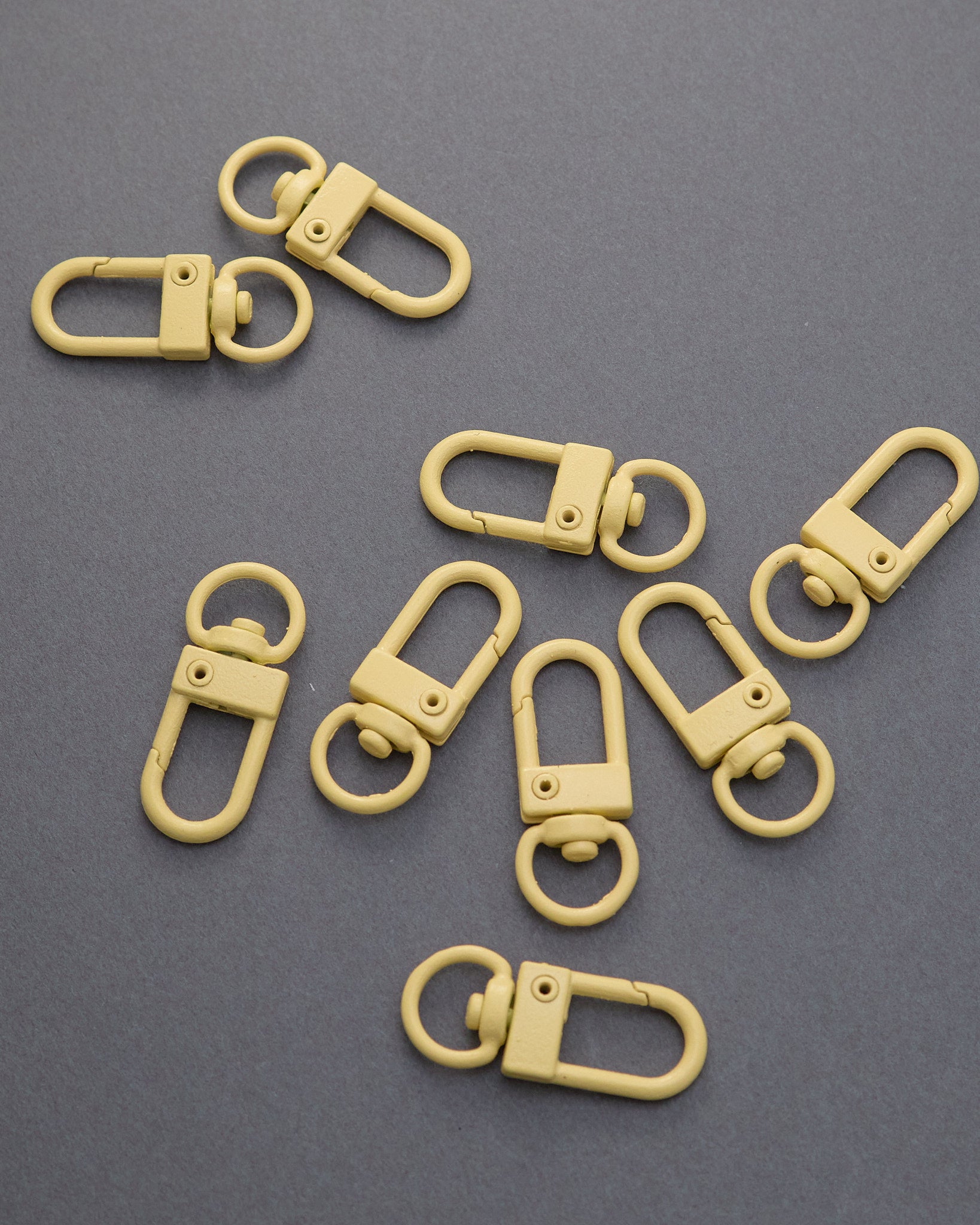 カラースナップフック 約14mm×30mm JPC242 - アクセサリーパーツ カラースナップフック 約14mm×30mm JPC242 - アクセサリーパーツ