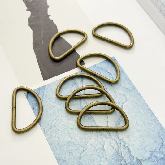 Dカン 内径約30mm 10個入り真鍮古美まとめ買い 卸 業務用Dかんパーツ 手作り 手芸 レザークラフト ハンドメイド - ジャパンパーツセンター