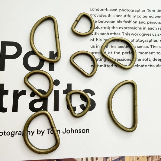 Dカン 内径約35mm 10個入り真鍮古美まとめ買い 卸 業務用Dかんパーツ 手作り 手芸 レザークラフト ハンドメイド - ジャパンパーツセンター