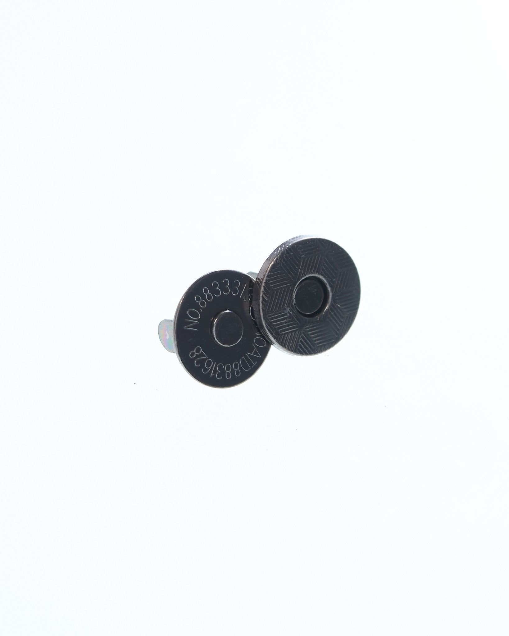 マグネットホック 薄タイプ 直径14mm 10組入り JPC0091 マグネットホック 薄タイプ 直径14mm 10組入り JPC0091