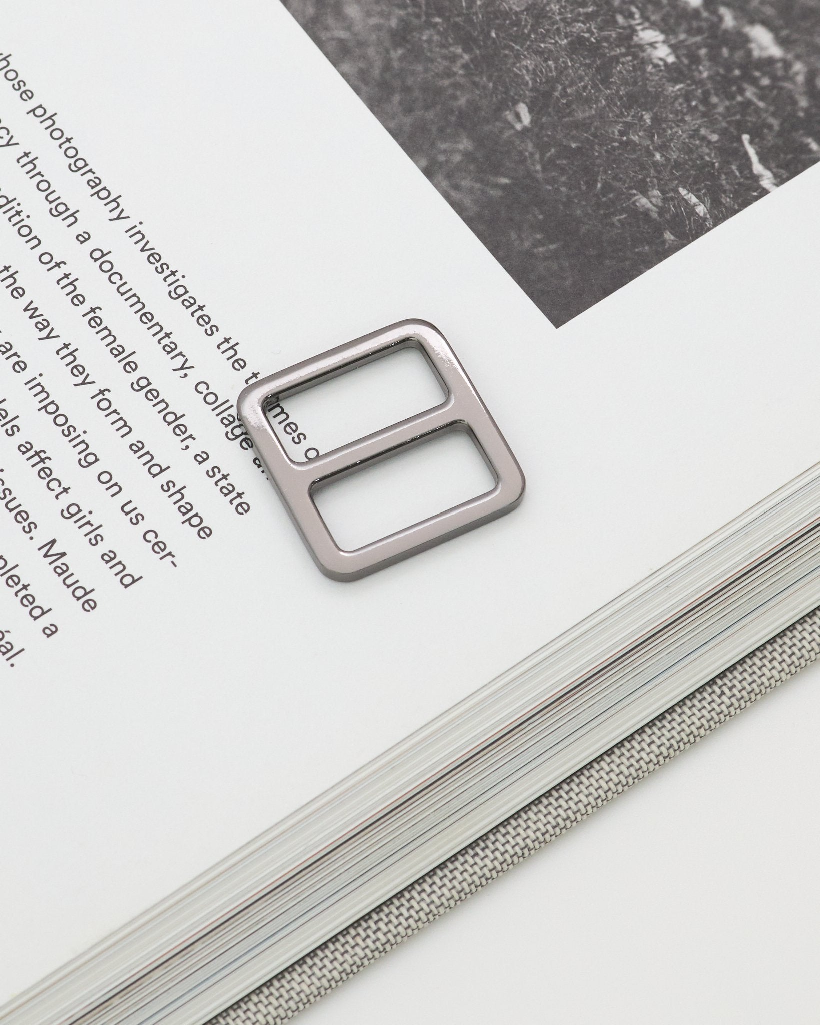 メタル バックル 内寸約19mm JPC0136-19 - アクセサリーパーツ・資材の