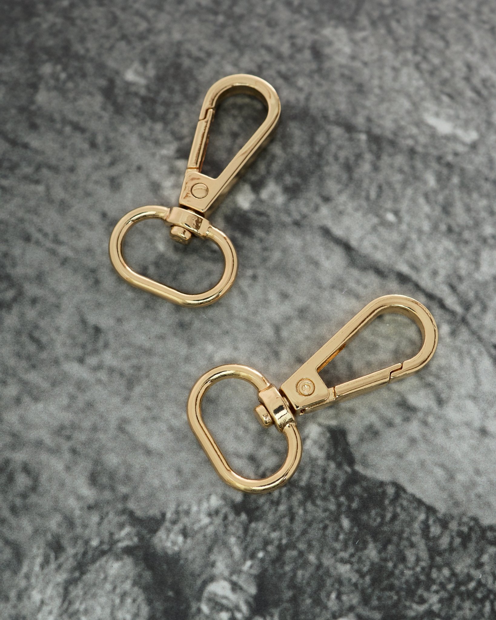 ナスカン 20mm 4個入り｜バッグ・リュックのハンドメイド用金具 JPC