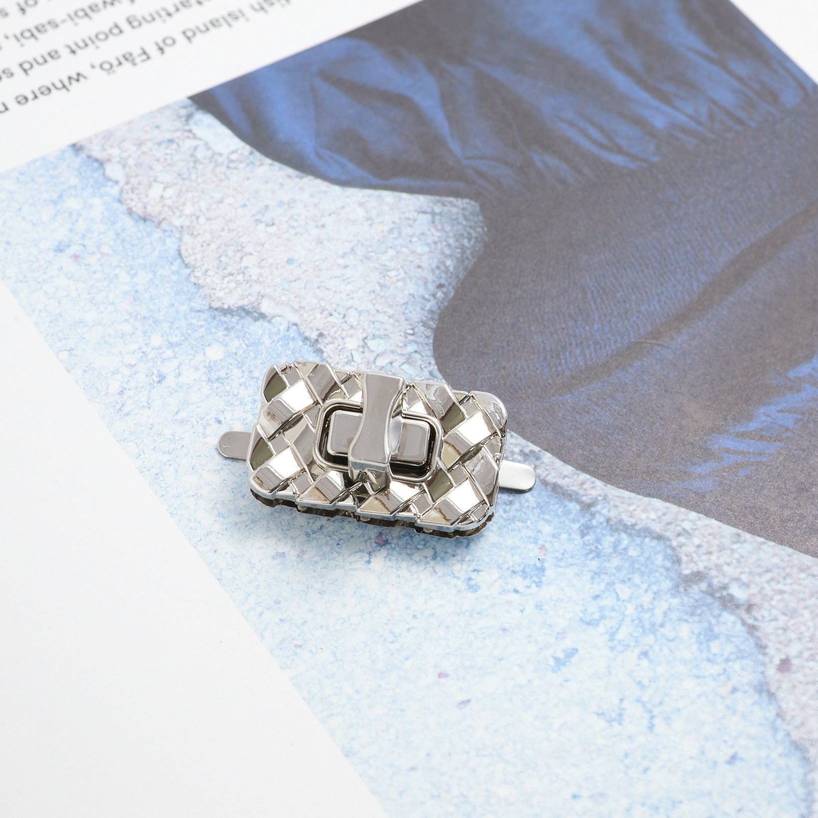 ひねり金具 34x20mm バッグ留め具 レザークラフト | ジャパンパーツ