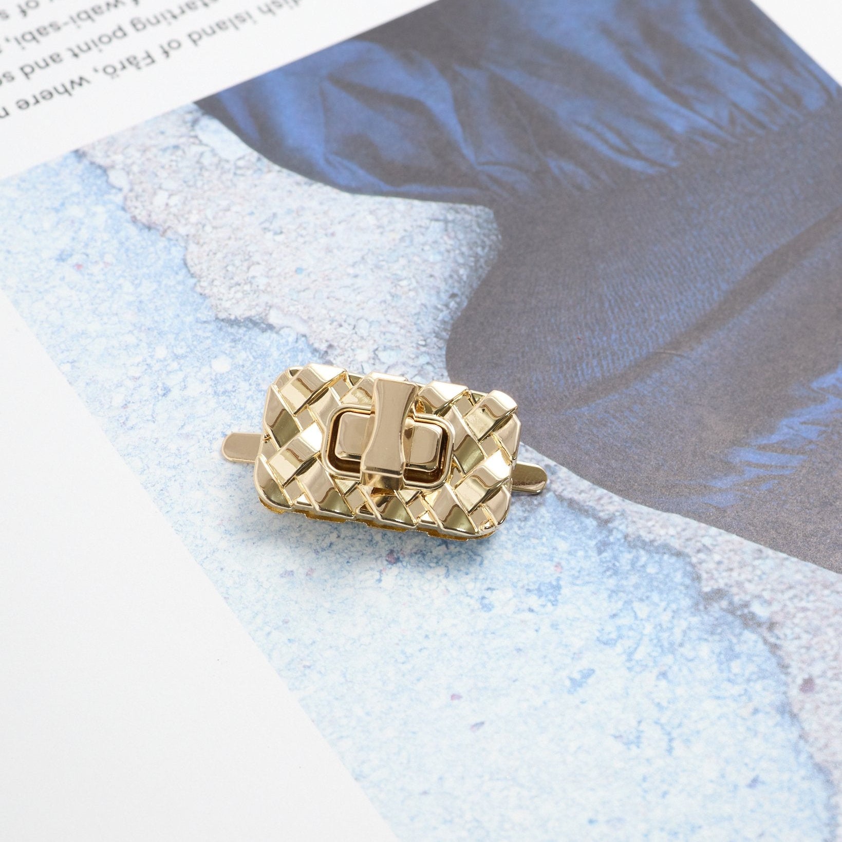 ひねり金具 34x20mm バッグ留め具 レザークラフト | ジャパンパーツ