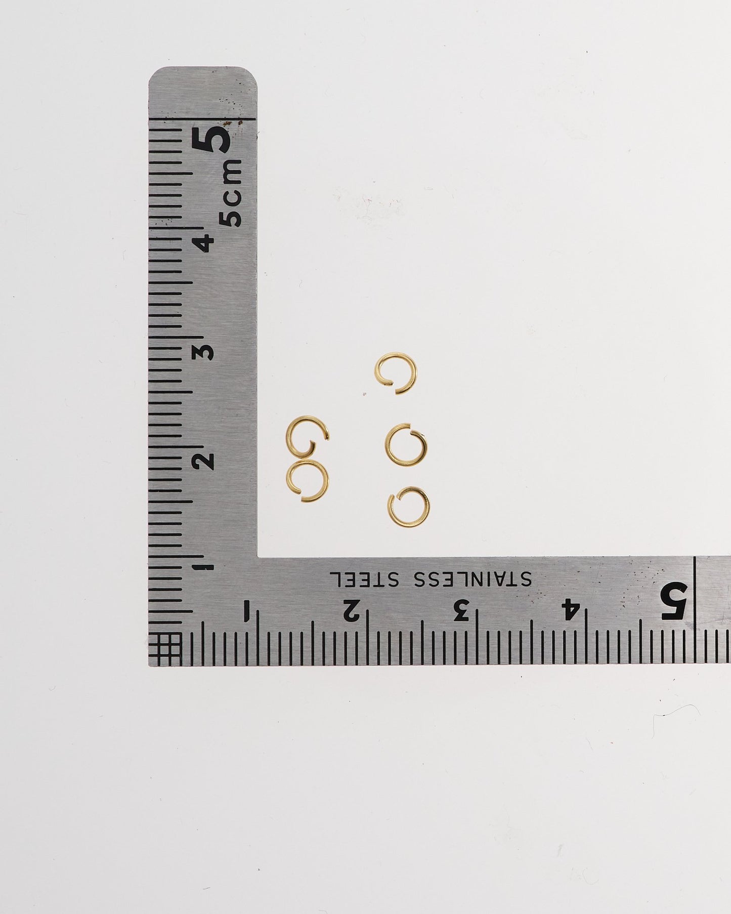 丸カン 直径4mm 線径0.6mm 約200個 JPC0082