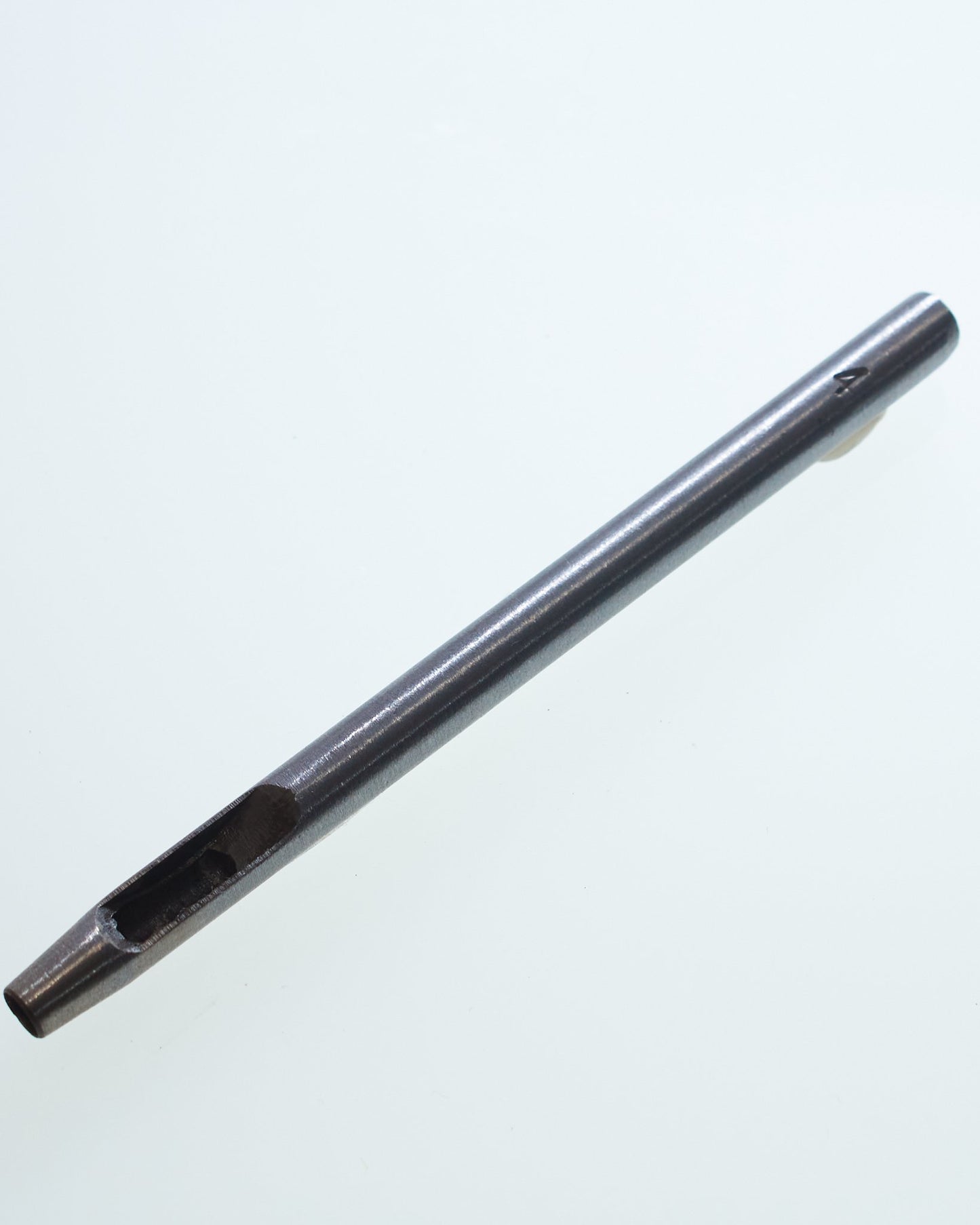 穴あけポンチ 穴径4mm 1本入り 鋼製 JPC0085-10 - ジャパンパーツセンター