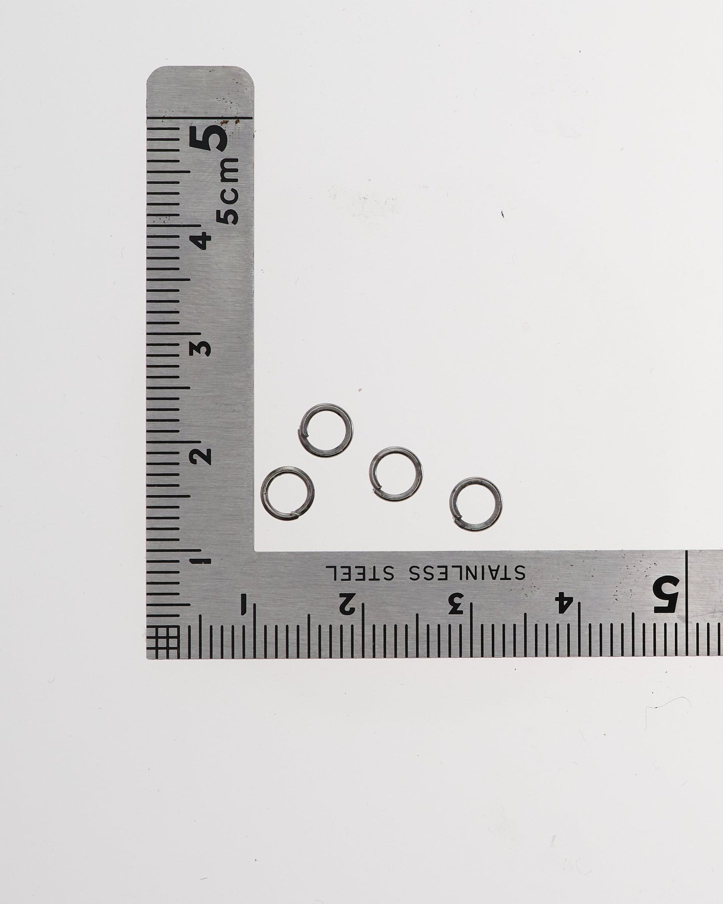 丸カン 直径5mm 線径0.6mm 約200個 JPC0081-1